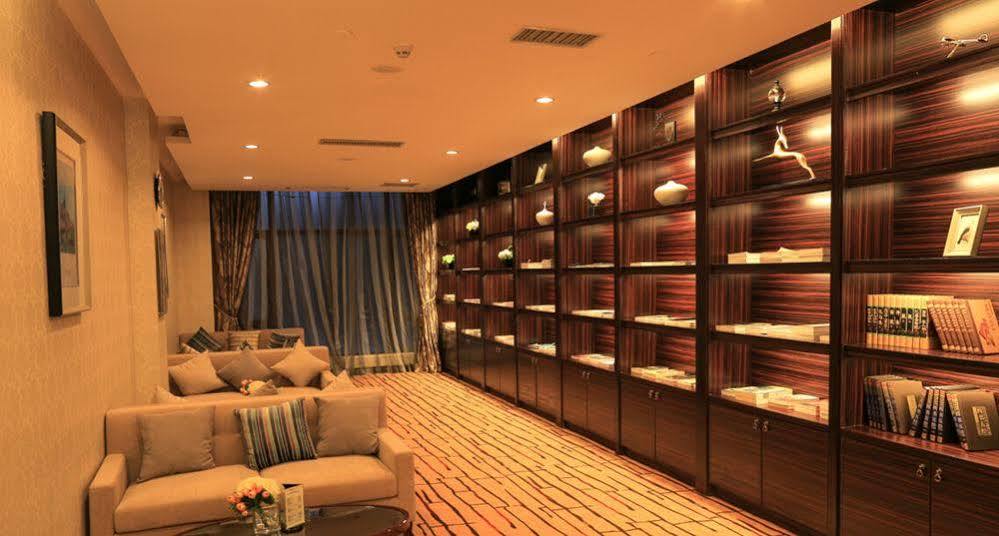 Country Garden Phoenix Hotel Kaiping Jiangmen Εξωτερικό φωτογραφία